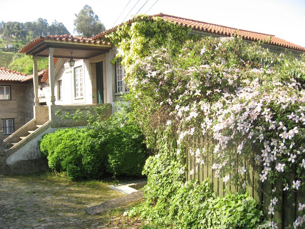 Casa De Carcavelos Кабесейрас де Басто Екстериор снимка